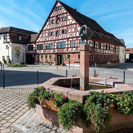 Der Schwan Hotel & Restaurant Schwanstetten 外观 照片
