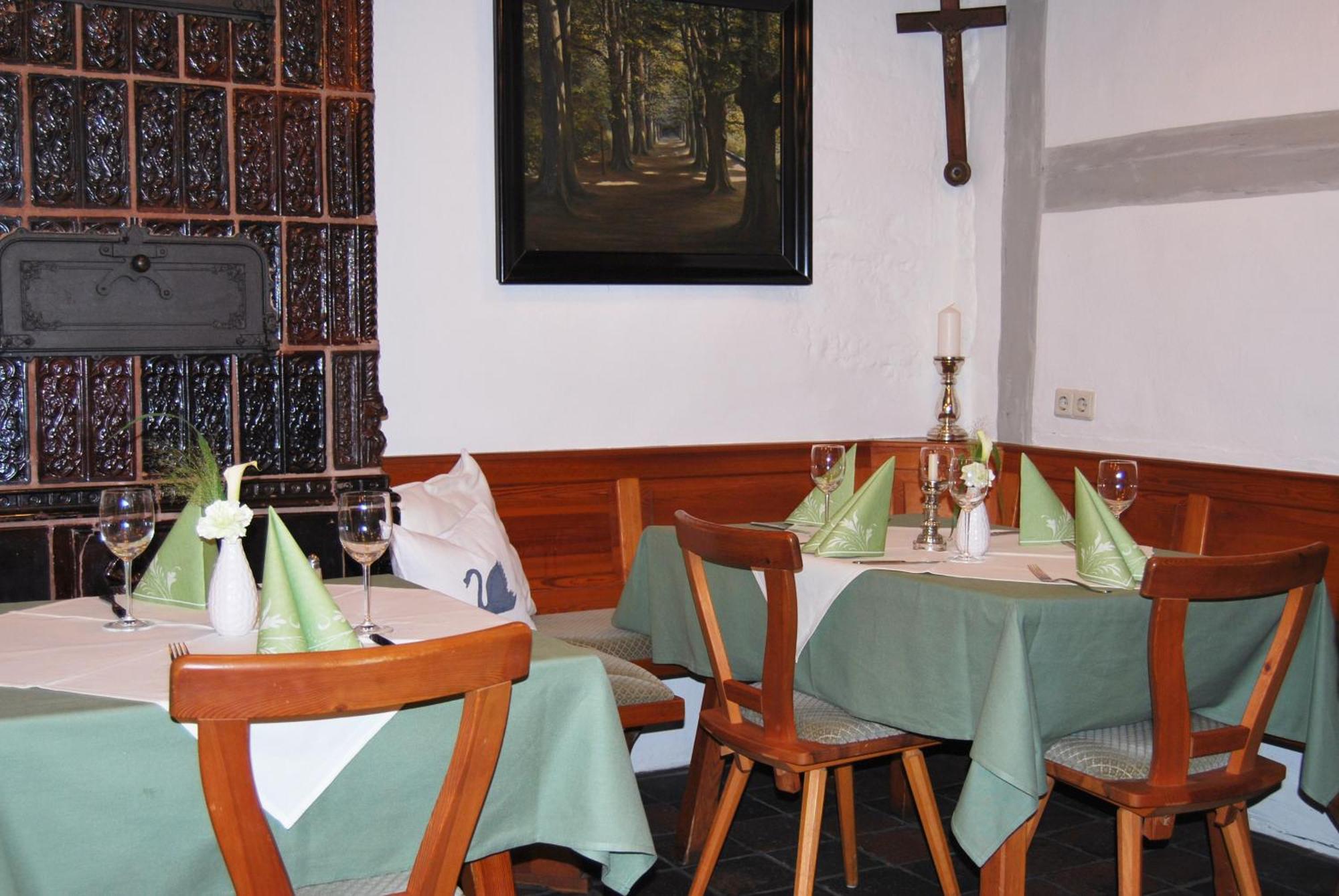 Der Schwan Hotel & Restaurant Schwanstetten 外观 照片