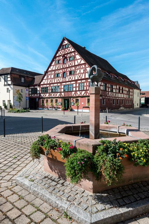 Der Schwan Hotel & Restaurant Schwanstetten 外观 照片
