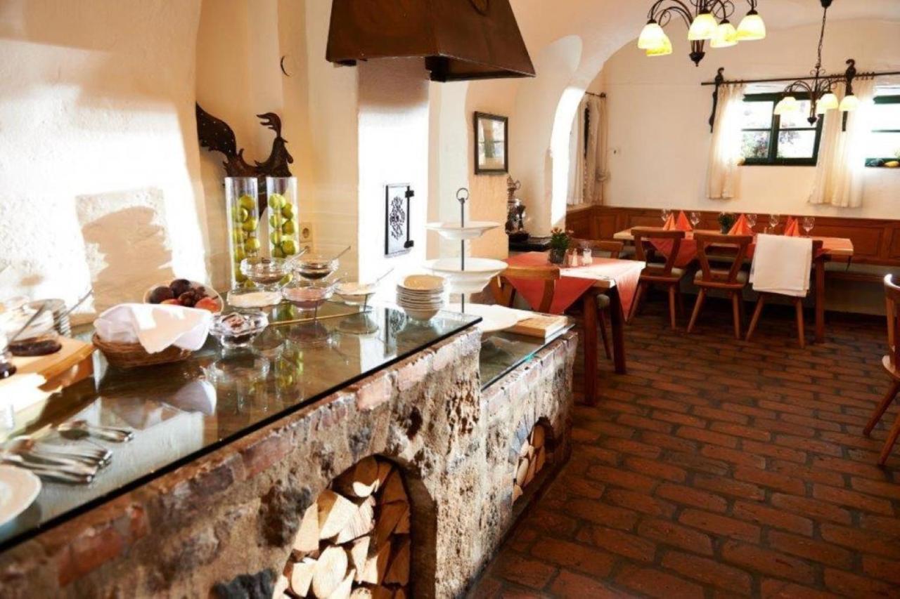 Der Schwan Hotel & Restaurant Schwanstetten 外观 照片
